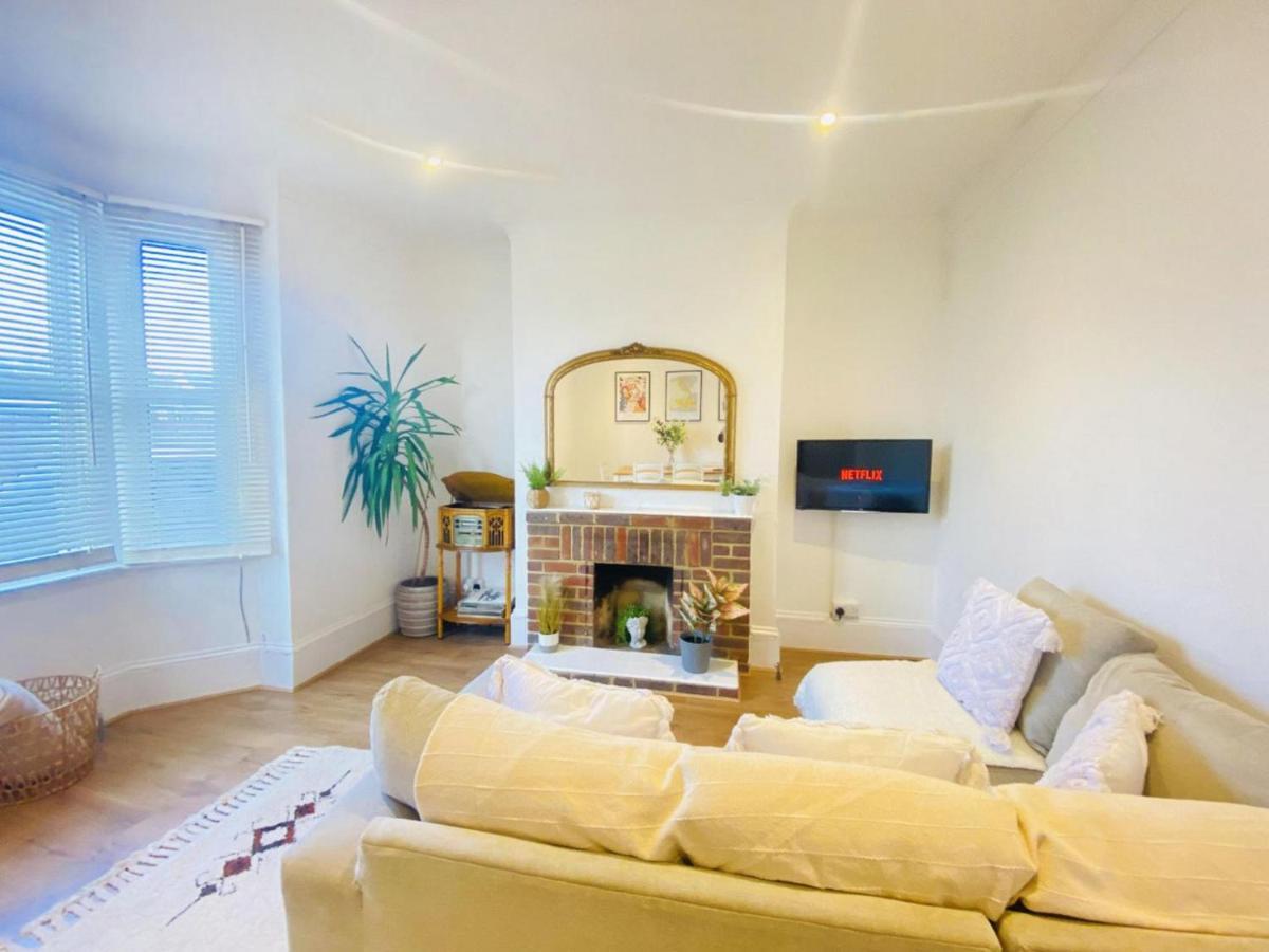 Beautiful 2Bd Beach Retreat Littlehampton ليتلهامبتون المظهر الخارجي الصورة